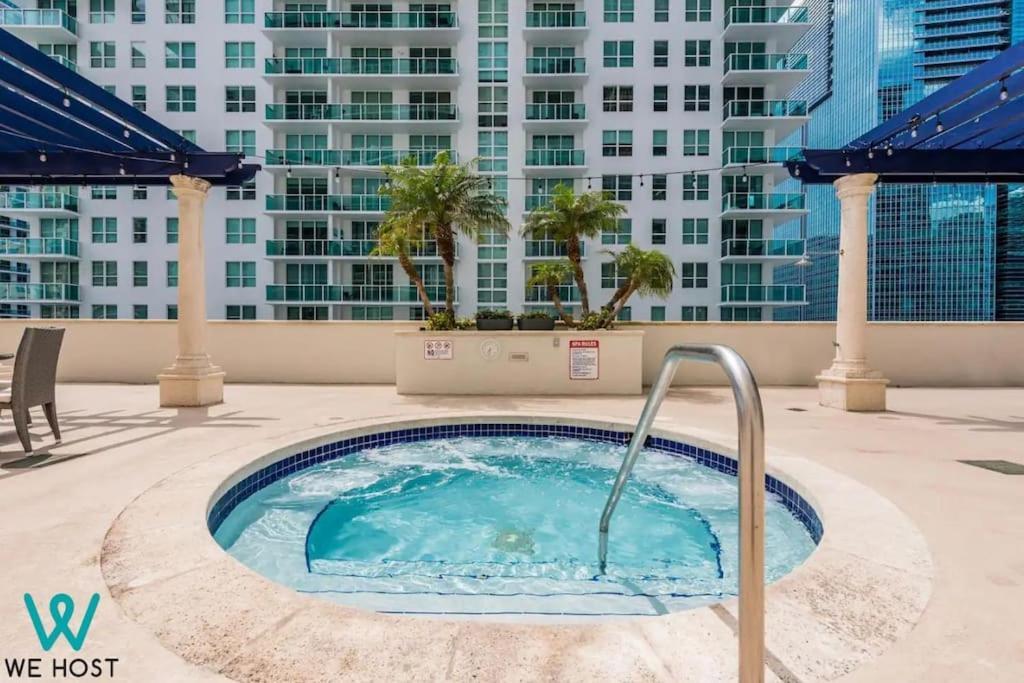 Trendy 2Br Condo With Pool And Bay Views Майами Экстерьер фото